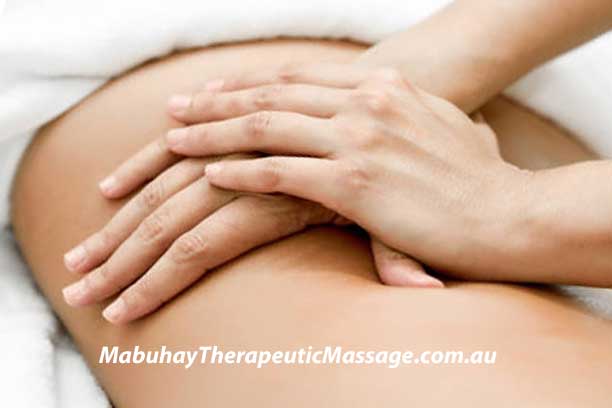 therapeutic massage to heal the body